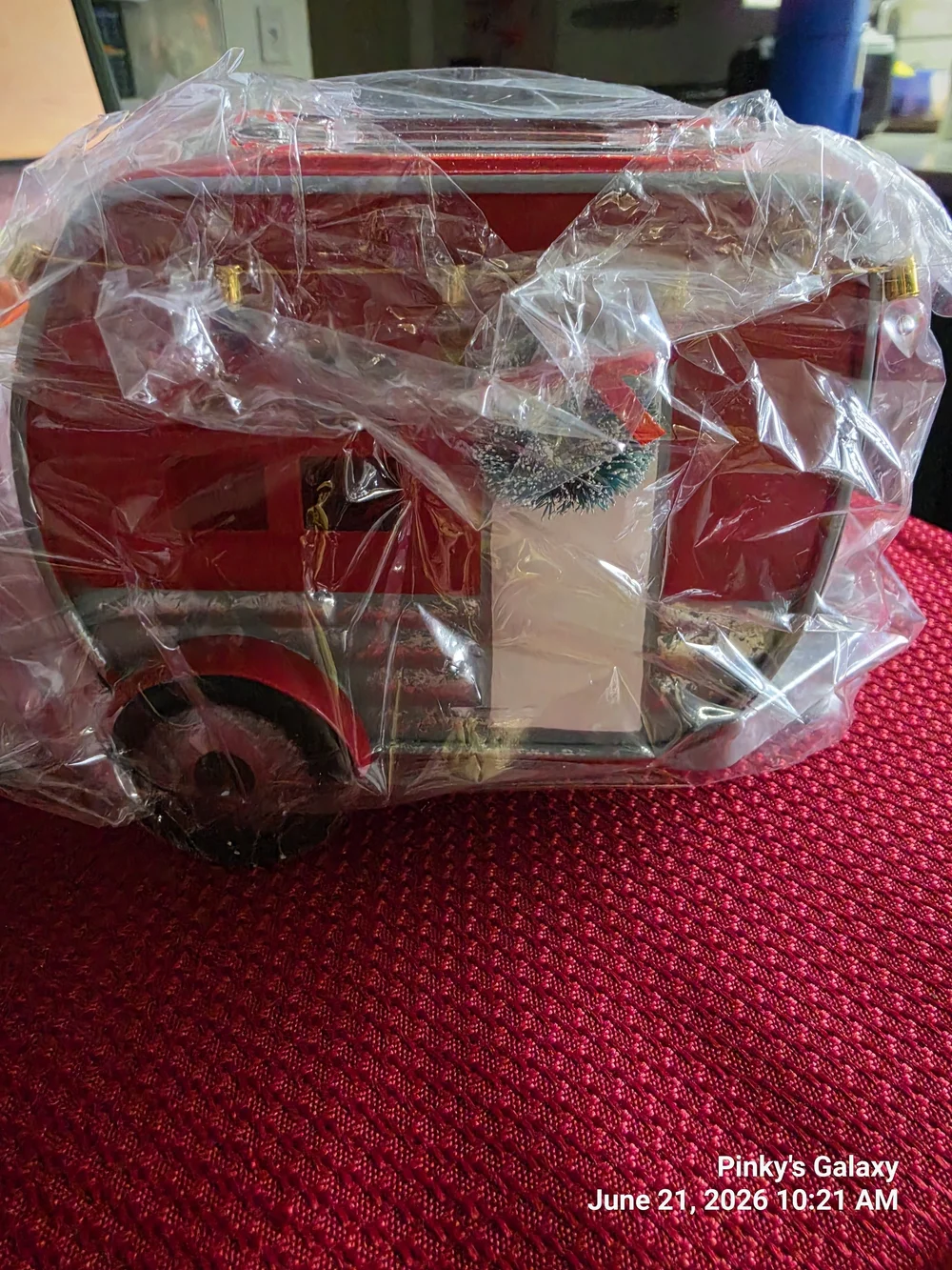 Scentsy Christmas Camper RV Scent Warmer